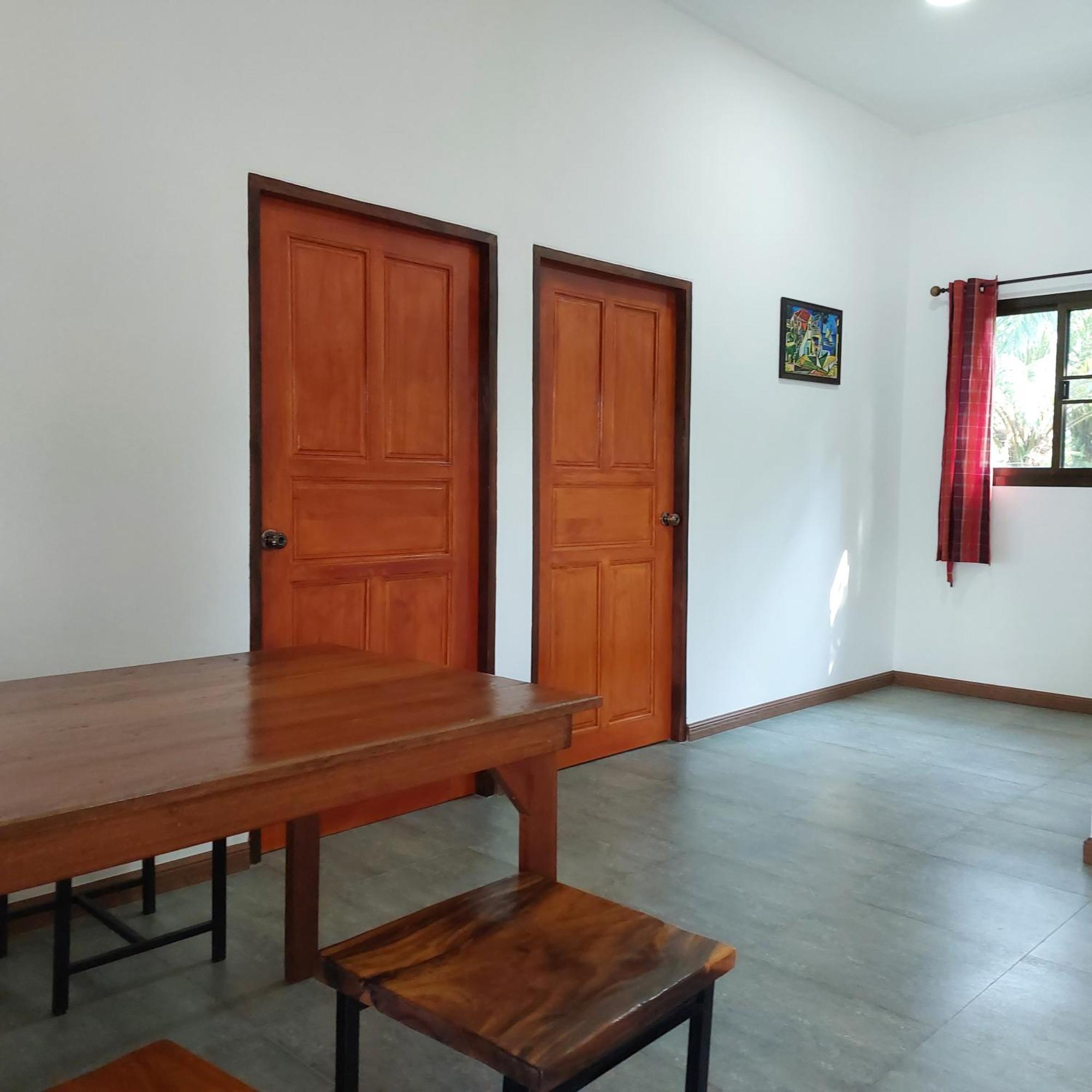 Yoga Homestay Seka 部屋 写真